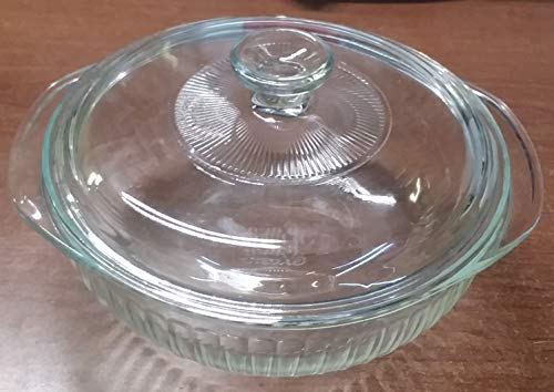 Pyrex Model 024-S Ribbed Two Quart Clear Casserole Bowl with Lid